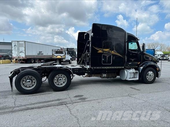 Peterbilt 579 وحدات الجر