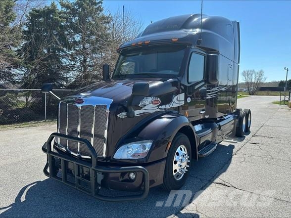 Peterbilt 579 وحدات الجر