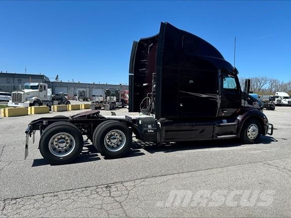 Peterbilt 579 وحدات الجر