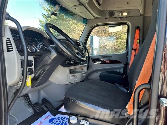 Peterbilt 579 وحدات الجر