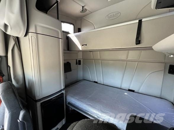 Peterbilt 579 وحدات الجر