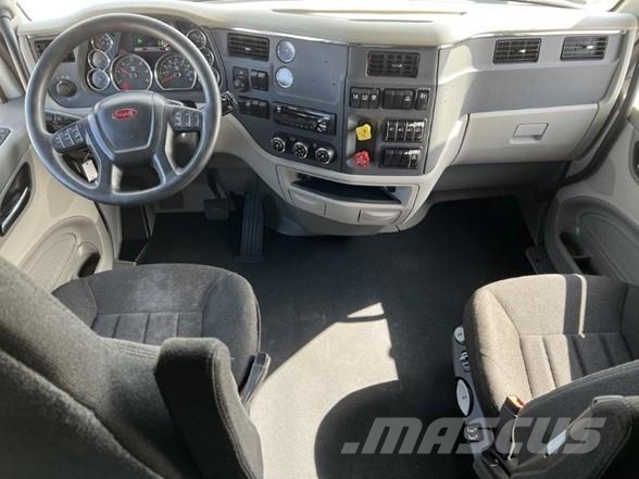 Peterbilt 579 وحدات الجر