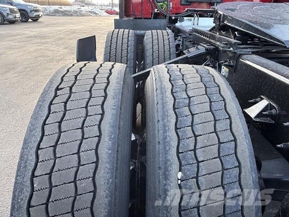 Peterbilt 579 وحدات الجر
