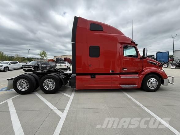 Peterbilt 579 Prime Movers