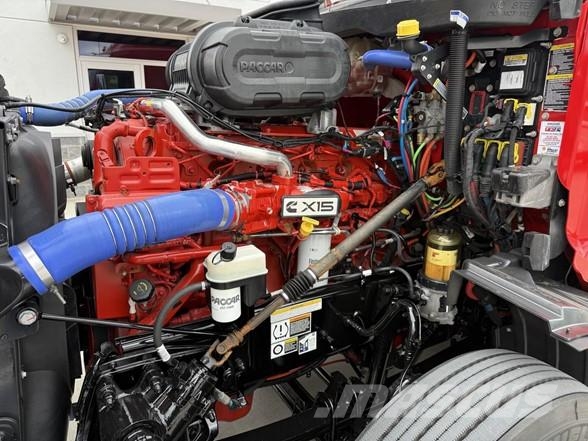 Peterbilt 579 Prime Movers