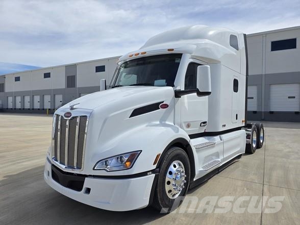 Peterbilt 579 وحدات الجر