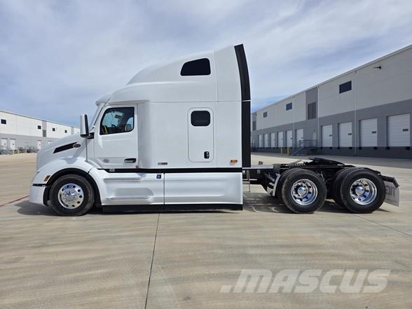 Peterbilt 579 وحدات الجر
