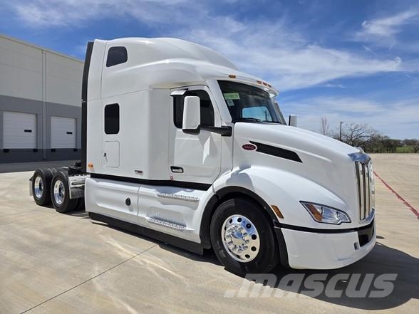 Peterbilt 579 وحدات الجر