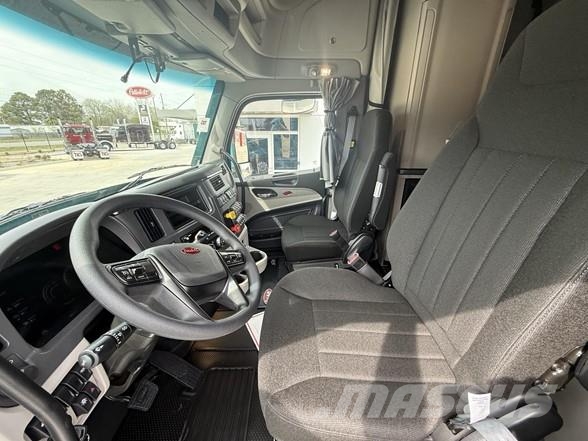 Peterbilt 579 وحدات الجر