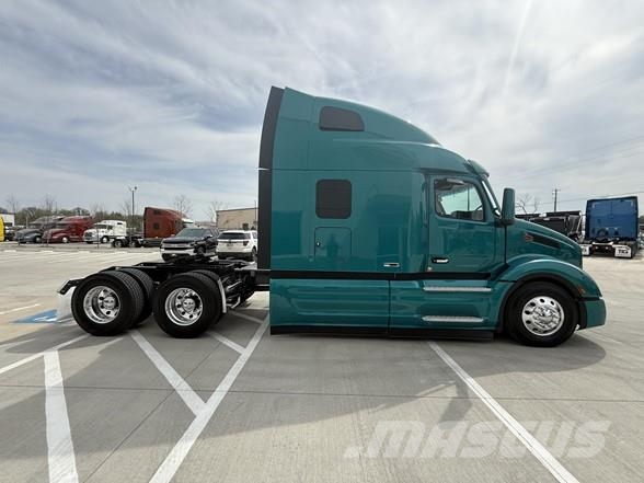 Peterbilt 579 وحدات الجر