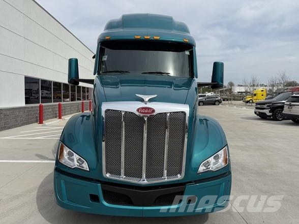Peterbilt 579 وحدات الجر