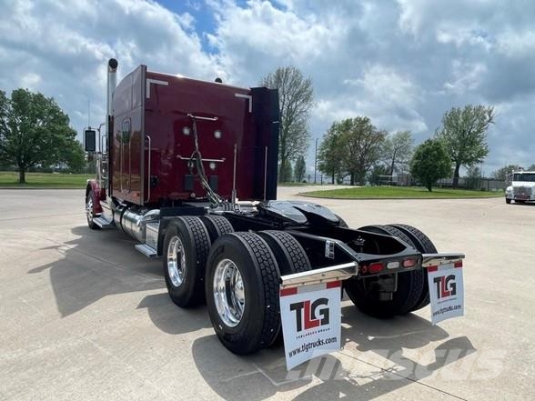 Peterbilt 589 Tegljači