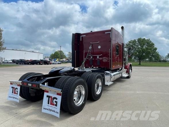 Peterbilt 589 Tegljači
