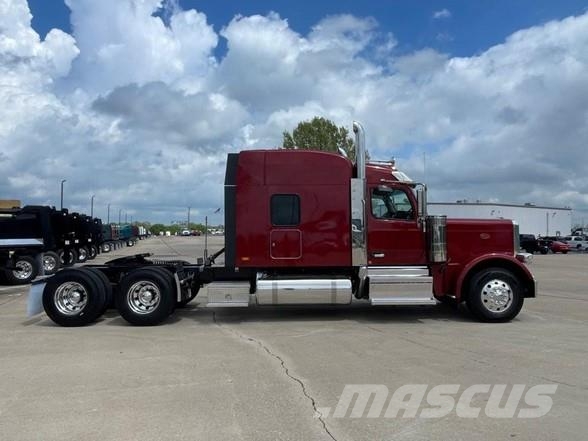 Peterbilt 589 Tegljači