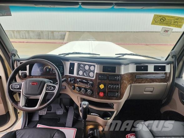 Peterbilt 589 트랙터 유닛