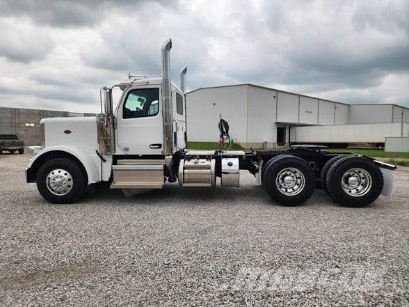 Peterbilt 589 트랙터 유닛