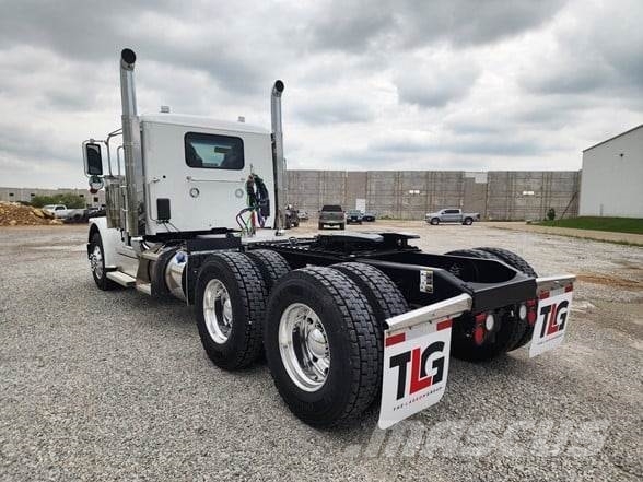 Peterbilt 589 트랙터 유닛