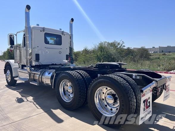 Peterbilt 589 트랙터 유닛