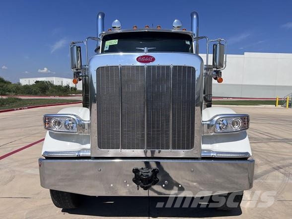 Peterbilt 589 트랙터 유닛