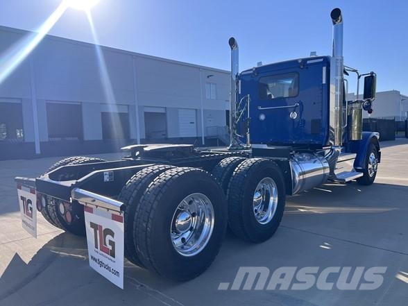 Peterbilt 589 트랙터 유닛