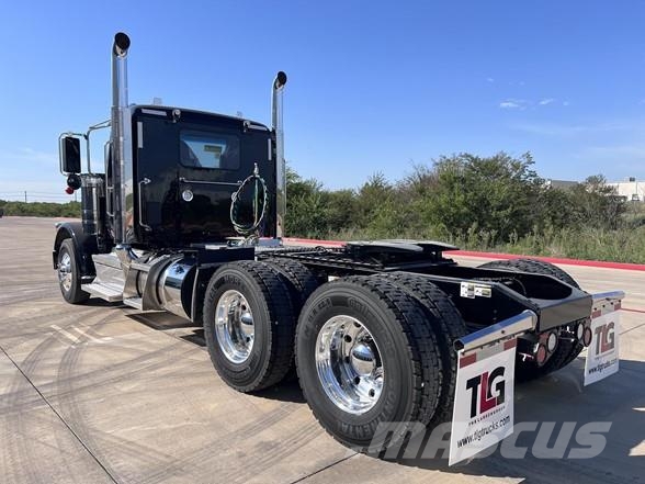 Peterbilt 589 트랙터 유닛