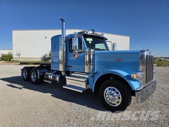 Peterbilt 589 트랙터 유닛