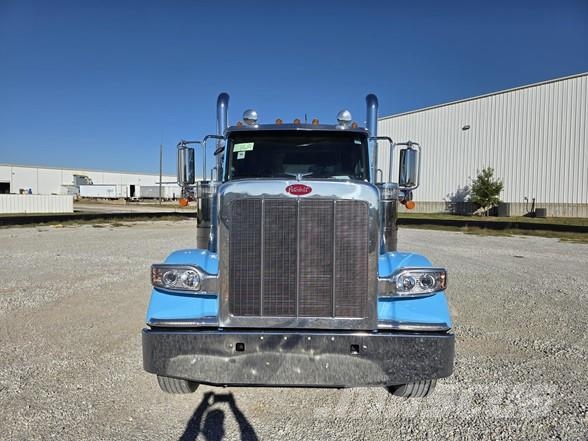 Peterbilt 589 트랙터 유닛