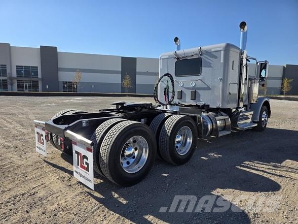 Peterbilt 589 트랙터 유닛