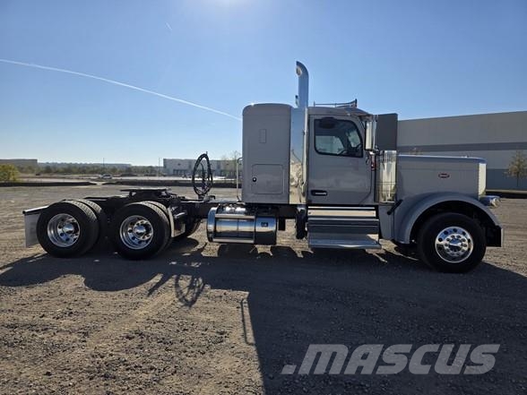 Peterbilt 589 트랙터 유닛