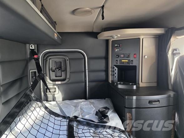 Peterbilt 589 트랙터 유닛
