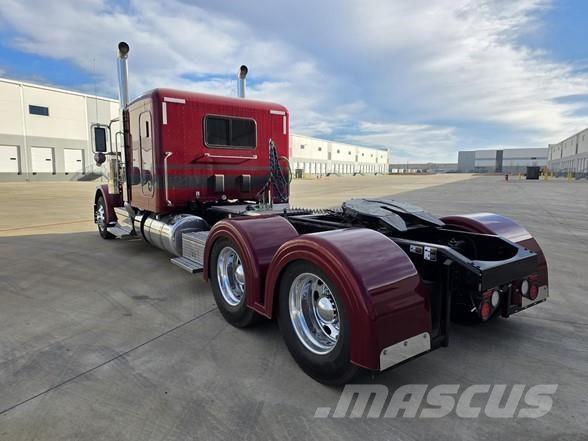 Peterbilt 589 트랙터 유닛