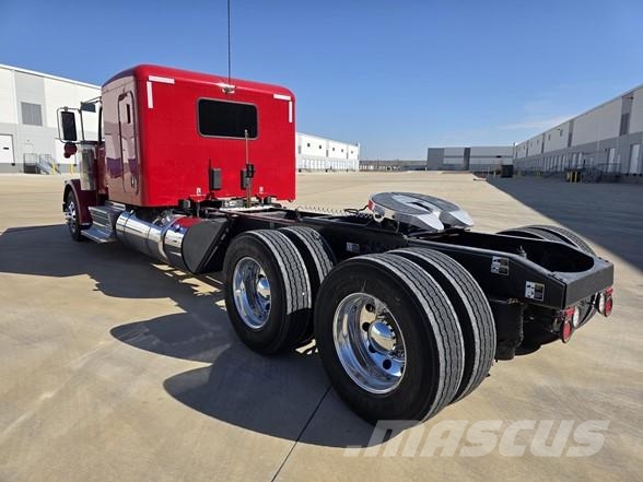Peterbilt 589 트랙터 유닛