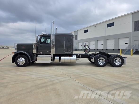 Peterbilt 589 Camiones tractor