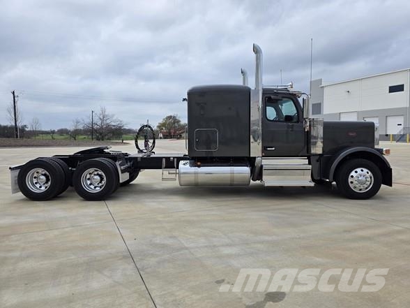 Peterbilt 589 Camiones tractor