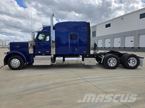 Peterbilt 589 Tegljači