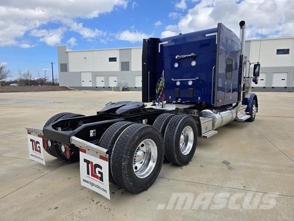 Peterbilt 589 Tegljači