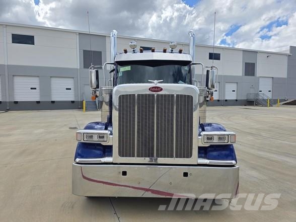 Peterbilt 589 Tegljači