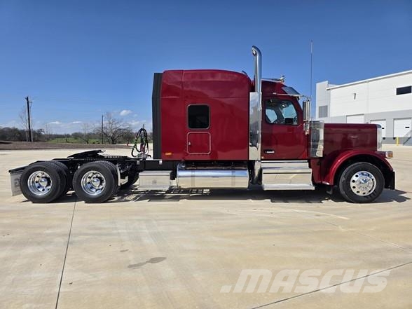 Peterbilt 589 Tegljači