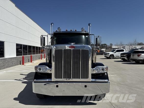 Peterbilt 589 Ťahače