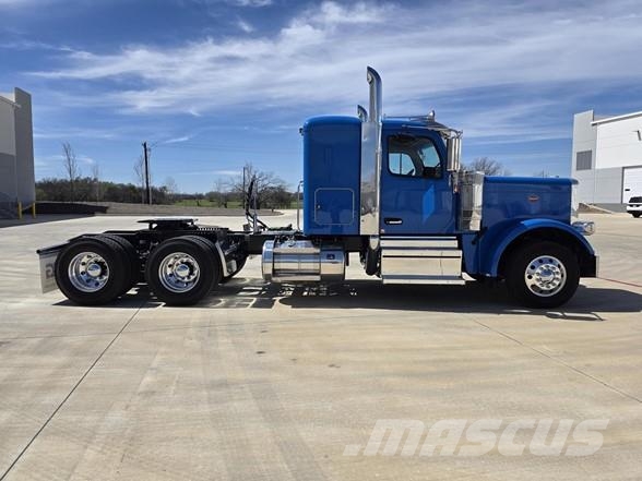 Peterbilt 589 Camiones tractor