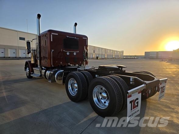 Peterbilt 589 Tegljači