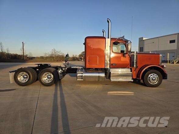 Peterbilt 589 Tegljači