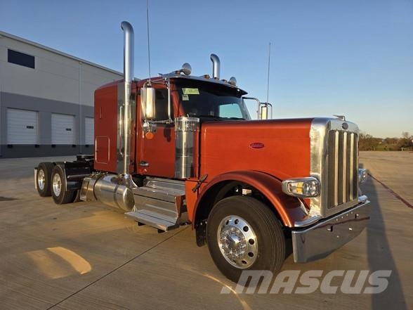 Peterbilt 589 Tegljači