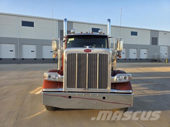 Peterbilt 589 Tegljači