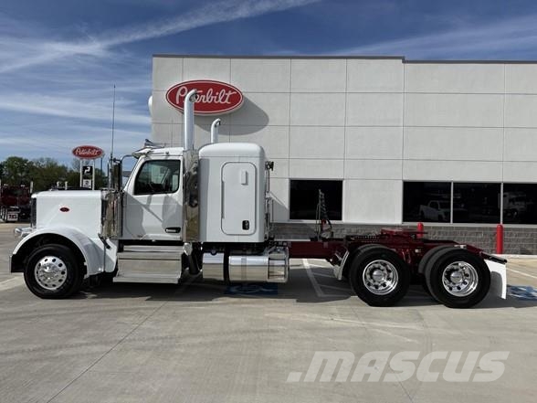 Peterbilt 589 트랙터 유닛