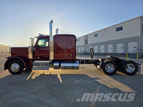 Peterbilt 589 Camiones tractor