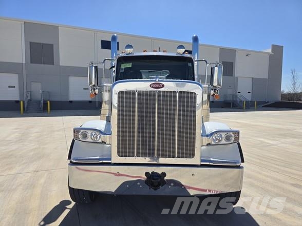 Peterbilt 589 شاحنات قلابة