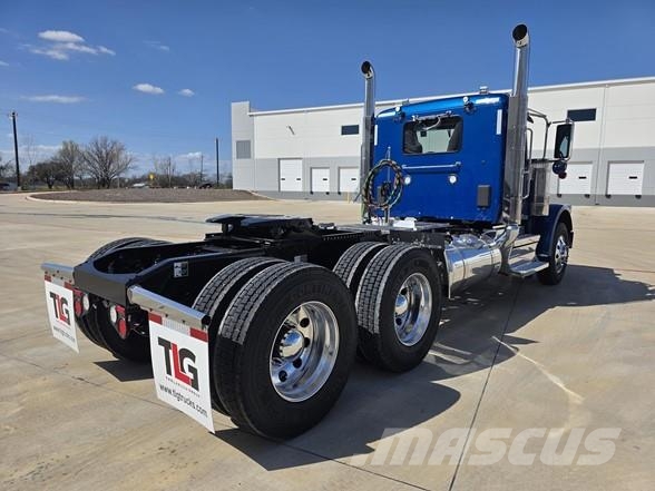 Peterbilt 589 트랙터 유닛