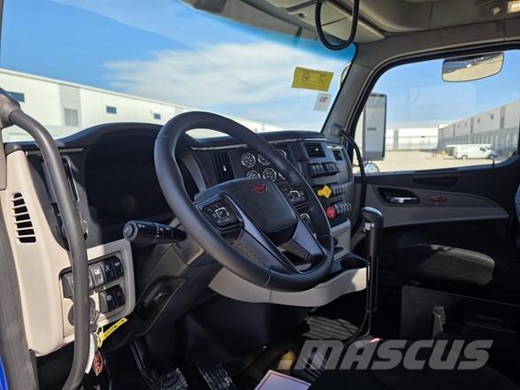 Peterbilt 589 트랙터 유닛