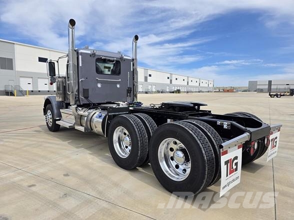 Peterbilt 589 Camiones tractor